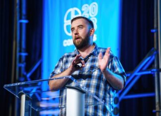 Chainlink News: Founder Sergey Nazarov Foresees Trillions in Web3 with Asset Tokenization Catalyzing LINK Growth
