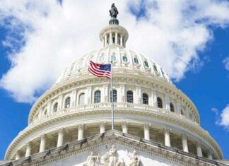 950K Contacts Back CLARITY Act as Coinbase CEO Says Bill Is Ready for Full Senate Vote
