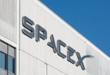 Musk’s SpaceX Breaks Below Its $135 IPO Price After a 42% Collapse From Its Peak
