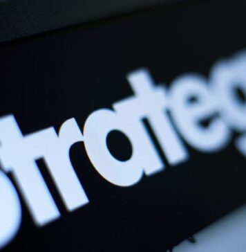 Strategy’s Bitcoin Stack Raises the Key Question: What Can It Do Instead of Selling BTC?
