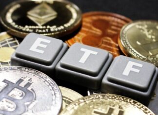 Grayscale and A16z Fight Jane Street and Schwab Over Crypto ETF Speed