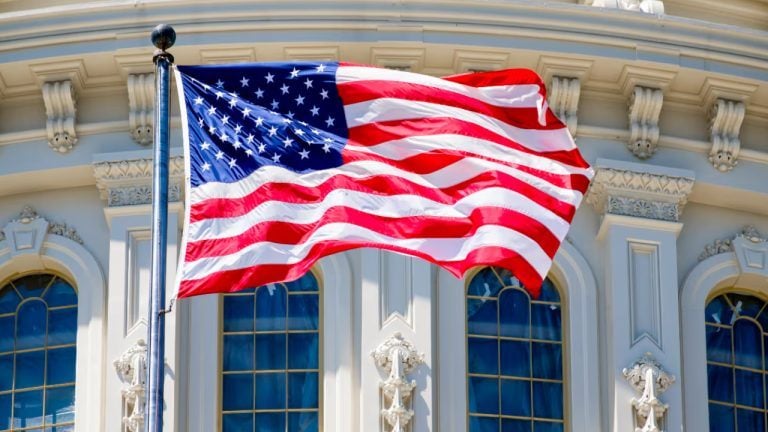 Sheriffs Go Neutral on CLARITY Act, Easing Pressure on Senate Vote